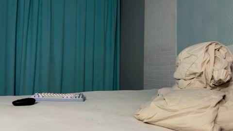 Snapshot of hey_arnold chatting on November 2025 05:24:02 PM Arnold online show from November 2025 05:24:02 PM