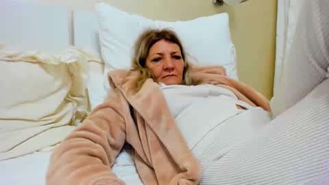 Heyheygrey online show from February 2025 01:51:01 AM