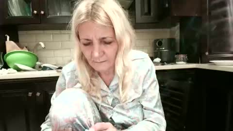 Heyheygrey online show from November 2025 05:50:02 AM