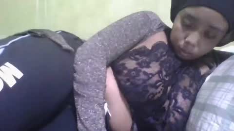 Snapshot of hheritinaa chatting on October 2025 06:25:02 AM hheritinaa online show from October 2025 06:25:02 AM