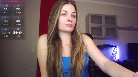 Lina online show from March 2025 05:07:01 PM