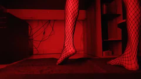 Snapshot of hibo66 chatting on November 2025 12:43:02 AM InMyAss online show from November 2025 12:43:02 AM