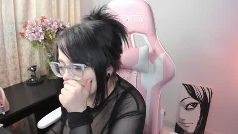 Snapshot of hikaru_arimura chatting on December 2024 01:53:02 AM hikaru_arimura online show from December 2024 01:53:02 AM