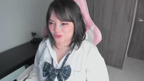 Snapshot of hikaru_arimura chatting on October 2025 12:32:02 AM hikaru_arimura online show from October 2025 12:32:02 AM