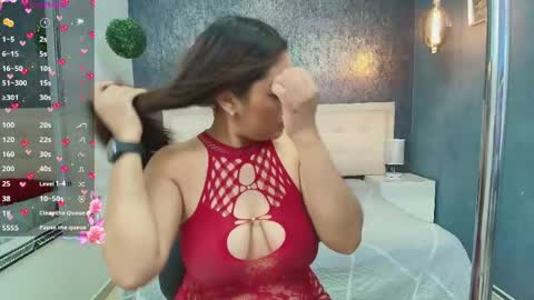 hilary_evanss online show from May 2026 03:59:02 AM