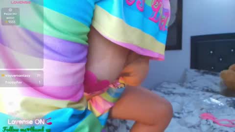 Snapshot of hilary_jones_22 chatting on February 2025 12:30:01 AM LUNA new account FOLLOW ME online show from February 2025 12:30:01 AM