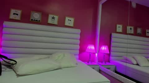 hilary_tailor online show from December 2025 10:57:01 AM