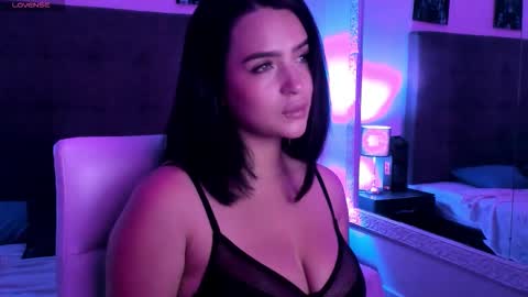 hilary_tailor online show from March 2026 11:14:01 AM