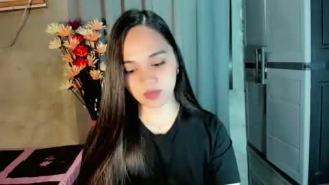 hilarymolly online show from February 2026 11:55:02 PM