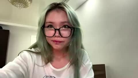 Snapshot of hildegardescore chatting on July 2026 09:51:02 AM Kaori online show from July 2026 09:51:02 AM