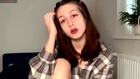 Hi Im Elizabeth online show from March 2026 11:16:02 AM