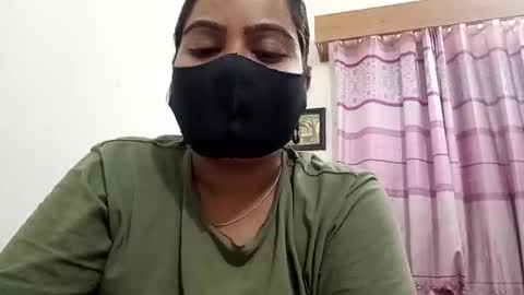 himuhimu22 online show from October 2025 02:24:02 PM