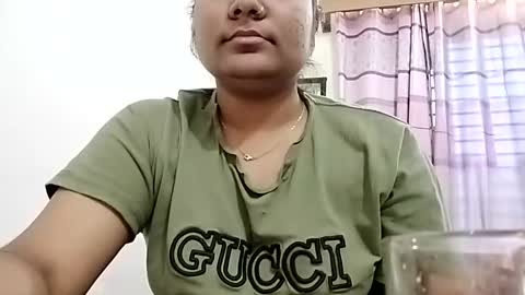 himuhimu22 online show from November 2025 10:43:02 AM