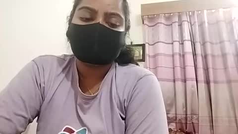 himuhimu22 online show from December 2025 07:53:02 PM