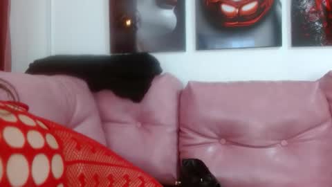 hinata lee online show from September 2025 06:02:01 PM