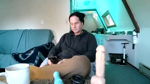 Hippie Jijm online show from March 2026 05:41:02 PM