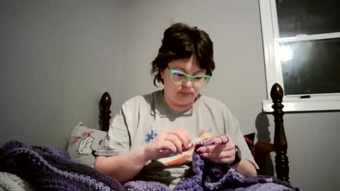 Bella online show from March 2025 01:09:01 AM