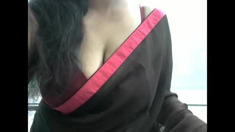 hisslust online show from November 2025 06:05:02 AM