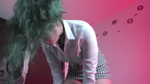 Hitomi Arata online show from January 2025 07:37:01 PM