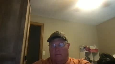 Snapshot of hmmtat chatting on September 2025 08:22:02 PM hmmtat online show from September 2025 08:22:02 PM