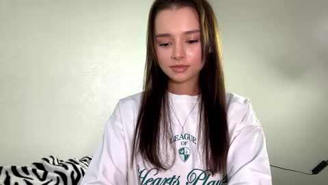 Sofia online show from November 2025 10:47:02 AM