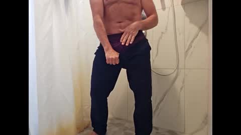 hockeyjock17 online show from May 2026 04:56:02 PM