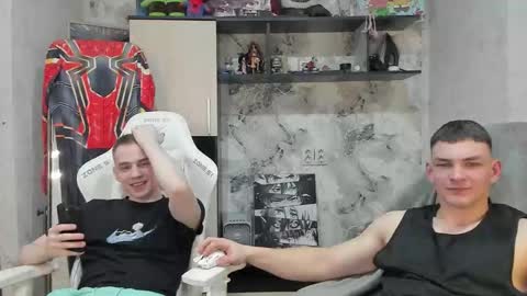 Snapshot of holiday_boys chatting on February 2026 06:23:01 PM Extaz Athrey Howard online show from February 2026 06:23:01 PM