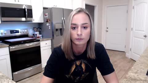 Holi Hurricane online show from February 2025 04:15:01 AM