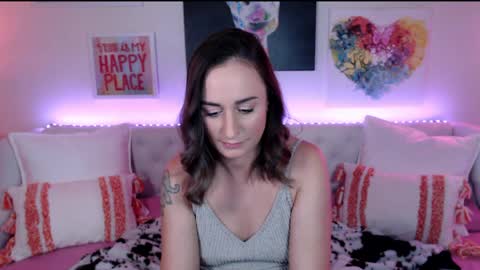 Holi Hurricane online show from April 2026 03:36:02 AM