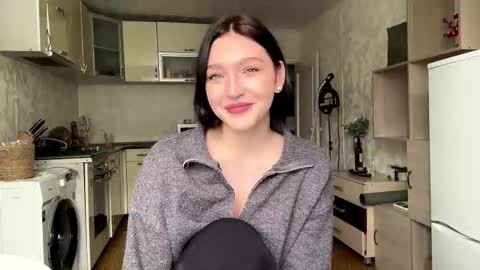 Snapshot of hollisguerrette chatting on February 2026 05:27:01 AM Sofia online show from February 2026 05:27:01 AM