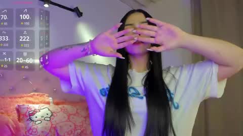 Snapshot of holly_444 chatting on March 2026 02:15:01 AM Once online show from March 2026 02:15:01 AM