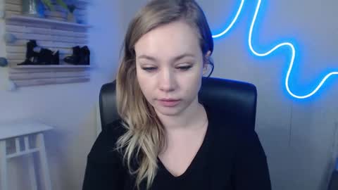 Holly online show from January 2025 10:16:01 AM