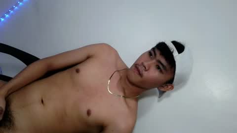Snapshot of holly_fucker22 chatting on June 2026 07:31:02 PM JAY online show from June 2026 07:31:02 PM