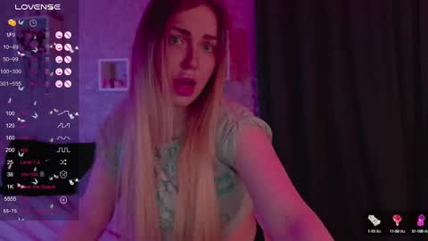 holly_molly8 online show from February 2025 03:19:01 AM