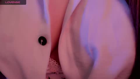 Molly online show from May 2026 03:34:01 AM