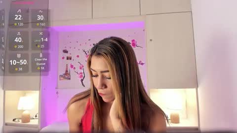 Snapshot of hollyadamss_ chatting on February 2026 12:15:01 PM Sofia online show from February 2026 12:15:01 PM