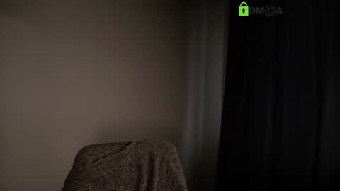 hollyextra online show from February 2026 01:41:01 PM