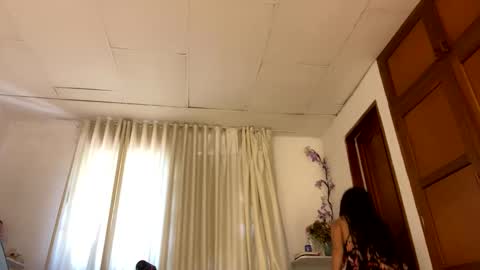 Snapshot of hollykoff chatting on February 2025 05:13:02 PM space online show from February 2025 05:13:02 PM