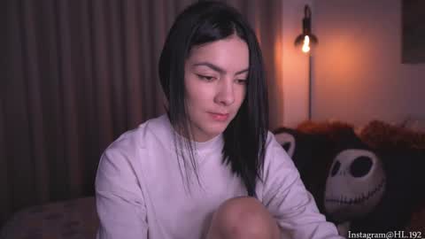 Snapshot of hollylinder_ chatting on January 2026 01:52:02 AM Holly Linder online show from January 2026 01:52:02 AM