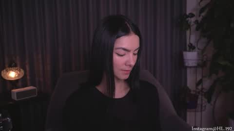 Snapshot of hollylinder_ chatting on February 2026 02:15:02 AM Holly Linder online show from February 2026 02:15:02 AM