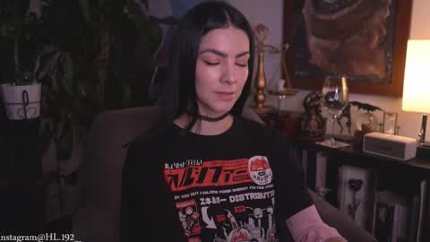 Snapshot of hollylinder_ chatting on February 2026 02:34:02 AM Holly Linder online show from February 2026 02:34:02 AM