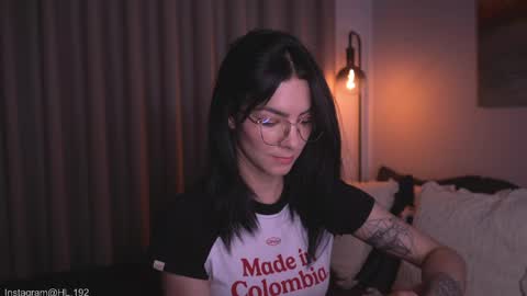 Holly Linder online show from May 2026 03:13:01 AM