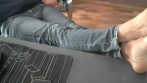 hollymollysucker online show from November 2025 12:52:01 PM