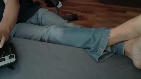 hollymollysucker online show from April 2026 02:21:01 PM