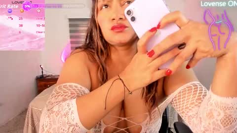 Molly online show from September 2025 06:45:01 PM