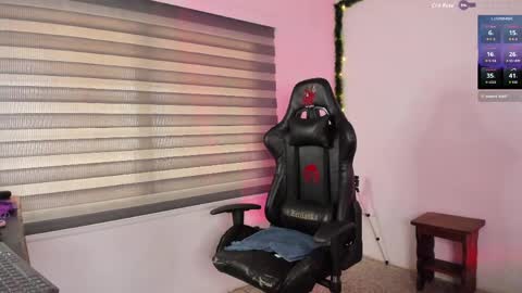 Molly online show from March 2026 07:21:02 PM