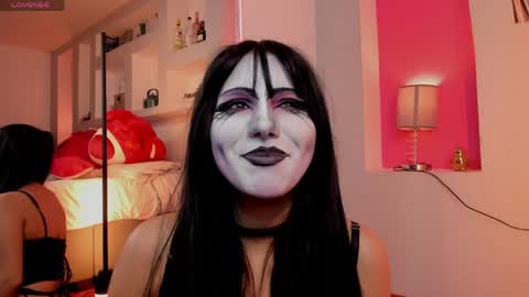Snapshot of hollypeach_ chatting on April 2026 08:09:02 PM hollypeach_ online show from April 2026 08:09:02 PM