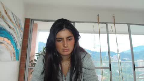 hollyshit_ online show from May 2026 09:43:01 PM
