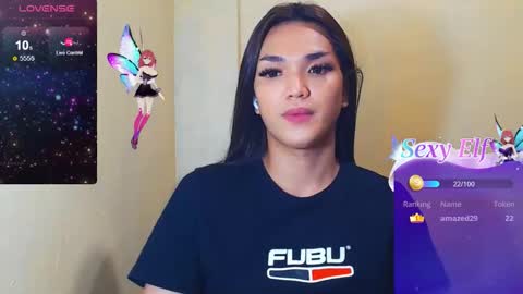 Snapshot of hollywoodbitch chatting on February 2026 01:33:01 AM Isabella Marie online show from February 2026 01:33:01 AM