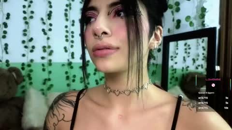 holly online show from January 2025 09:02:01 PM